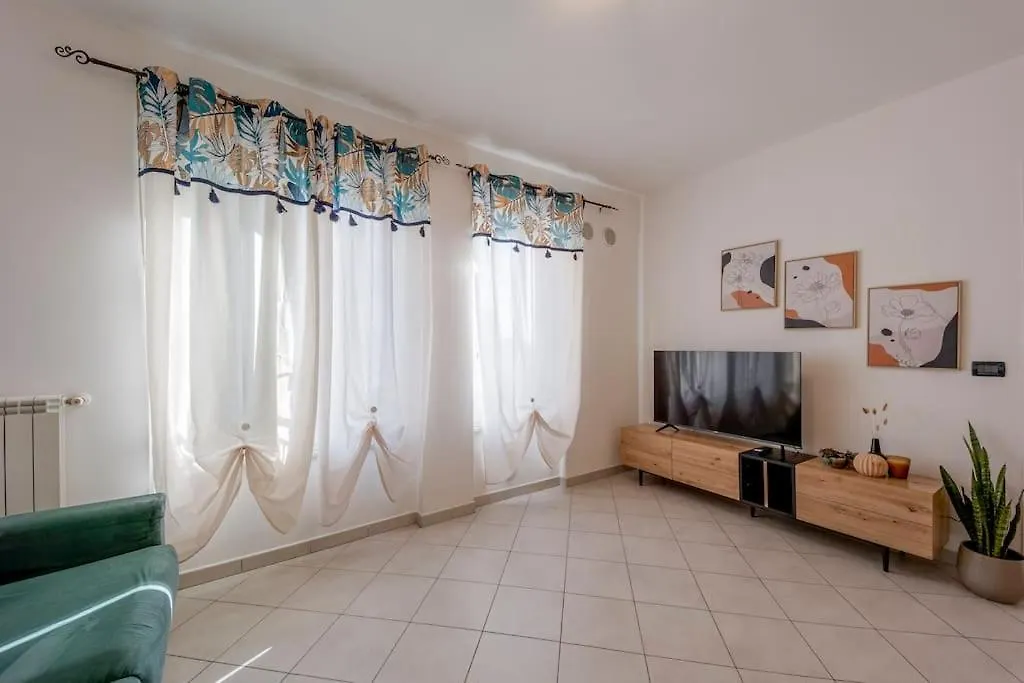 Fronte Mare-Piscina- Pista Ciclabile Appartement Imperia Italië