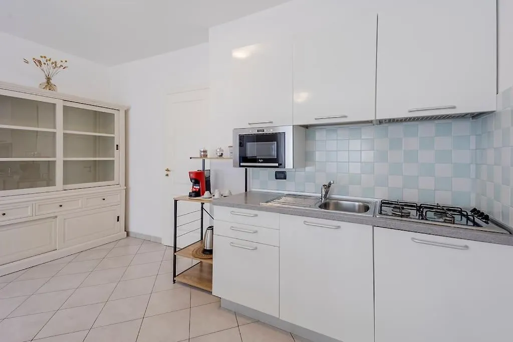 Fronte Mare-Piscina- Pista Ciclabile Appartement Imperia